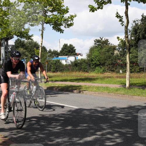 10.08.2025 - GEWOBA Citytriathlon Bremen Yannick Fuchs http://msf.ph/oto/8573728 10.08.2025 13:07:28 Radfahren 648, 656, 717, 873, 888, 950, 959 meine-sportfotos.de
