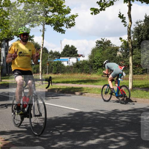 10.08.2025 - GEWOBA Citytriathlon Bremen Yannick Fuchs http://msf.ph/oto/8573754 10.08.2025 13:08:11 Radfahren 626, 643, 666, 687, 689, 792, 838, 852 meine-sportfotos.de