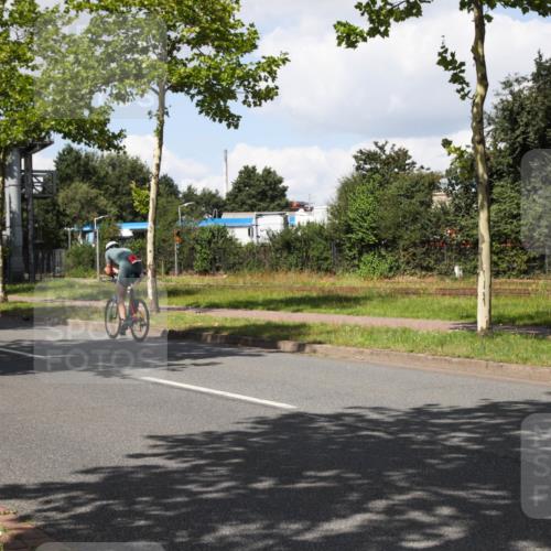 10.08.2025 - GEWOBA Citytriathlon Bremen Yannick Fuchs http://msf.ph/oto/8573757 10.08.2025 13:08:12 Radfahren 626, 643, 666, 687, 792, 838, 852 meine-sportfotos.de