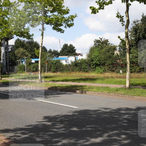 10.08.2025 - GEWOBA Citytriathlon Bremen Yannick Fuchs http://msf.ph/oto/8573881 10.08.2025 13:11:52 Radfahren 635, 750, 894, 933, 937, 966, 1017, 1032 meine-sportfotos.de