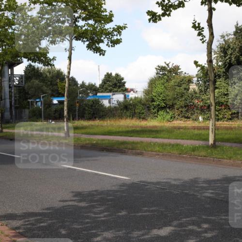 10.08.2025 - GEWOBA Citytriathlon Bremen Yannick Fuchs http://msf.ph/oto/8573887 10.08.2025 13:12:14 Radfahren  meine-sportfotos.de