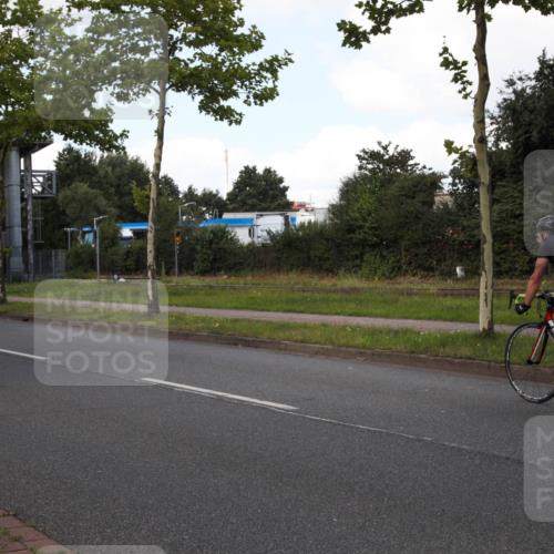 10.08.2025 - GEWOBA Citytriathlon Bremen Yannick Fuchs http://msf.ph/oto/8573894 10.08.2025 13:12:31 Radfahren 789, 895, 902, 924, 1035 meine-sportfotos.de