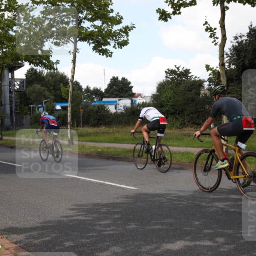 10.08.2025 - GEWOBA Citytriathlon Bremen Yannick Fuchs http://msf.ph/oto/8573913 10.08.2025 13:13:08 Radfahren  meine-sportfotos.de