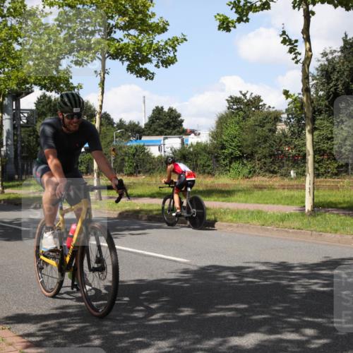 10.08.2025 - GEWOBA Citytriathlon Bremen Yannick Fuchs http://msf.ph/oto/8573936 10.08.2025 13:14:08 Radfahren 555, 707, 764, 766, 783, 804, 1019 meine-sportfotos.de