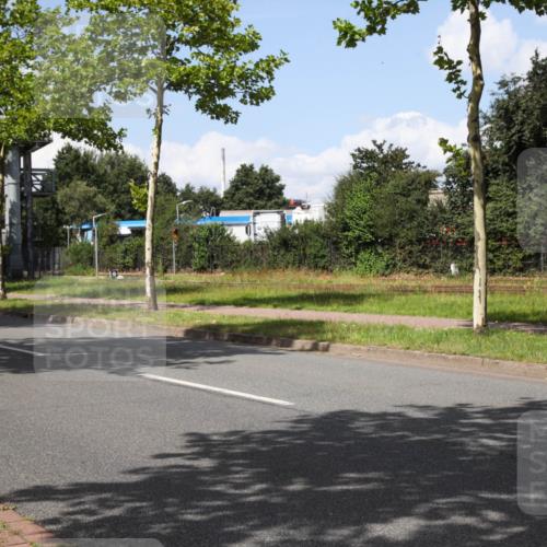 10.08.2025 - GEWOBA Citytriathlon Bremen Yannick Fuchs http://msf.ph/oto/8573994 10.08.2025 13:16:23 Radfahren 591, 632, 813, 869, 892 meine-sportfotos.de