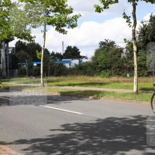 10.08.2025 - GEWOBA Citytriathlon Bremen Yannick Fuchs http://msf.ph/oto/8574081 10.08.2025 13:27:13 Radfahren 909 meine-sportfotos.de