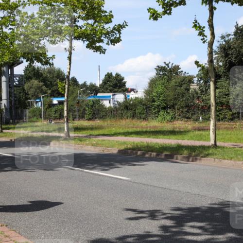 10.08.2025 - GEWOBA Citytriathlon Bremen Yannick Fuchs http://msf.ph/oto/8574229 10.08.2025 14:05:08 Radfahren  meine-sportfotos.de