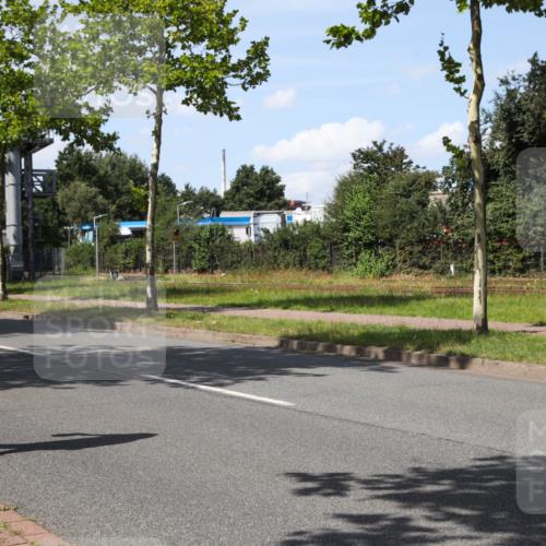 10.08.2025 - GEWOBA Citytriathlon Bremen Yannick Fuchs http://msf.ph/oto/8574235 10.08.2025 14:05:49 Radfahren 11 meine-sportfotos.de