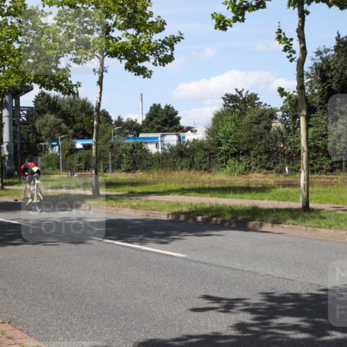 10.08.2025 - GEWOBA Citytriathlon Bremen Yannick Fuchs http://msf.ph/oto/8574240 10.08.2025 14:07:31 Radfahren 89 meine-sportfotos.de