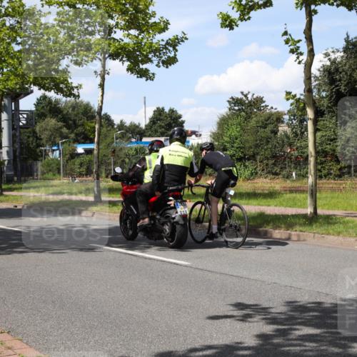 10.08.2025 - GEWOBA Citytriathlon Bremen Yannick Fuchs http://msf.ph/oto/8574284 10.08.2025 14:11:23 Radfahren 70, 161 meine-sportfotos.de