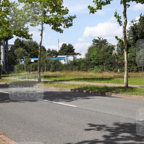 10.08.2025 - GEWOBA Citytriathlon Bremen Yannick Fuchs http://msf.ph/oto/8574319 10.08.2025 14:12:23 Radfahren 10, 27, 33, 42, 66, 171, 172, 178 meine-sportfotos.de