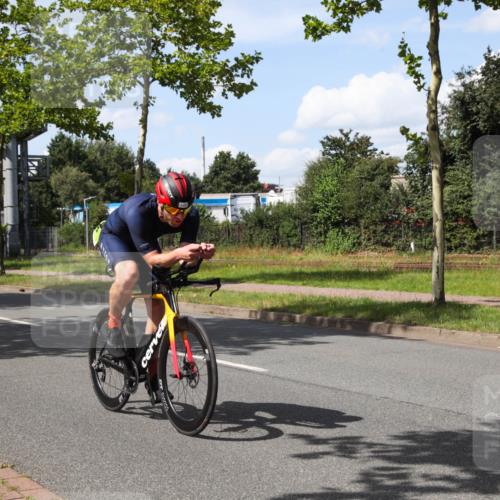 10.08.2025 - GEWOBA Citytriathlon Bremen Yannick Fuchs http://msf.ph/oto/8574341 10.08.2025 14:12:52 Radfahren 95, 117, 148, 155 meine-sportfotos.de