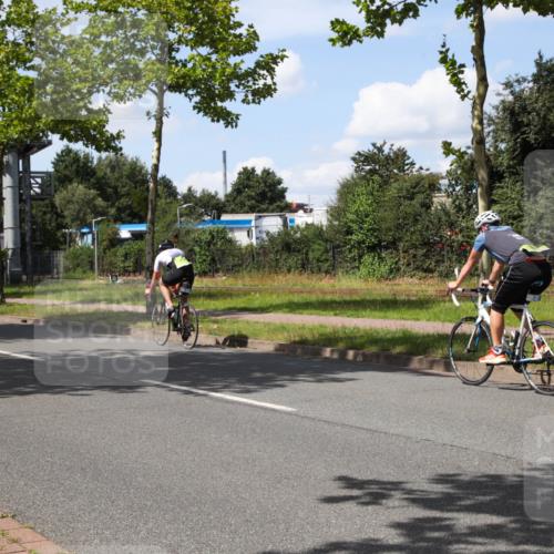 10.08.2025 - GEWOBA Citytriathlon Bremen Yannick Fuchs http://msf.ph/oto/8574403 10.08.2025 14:14:01 Radfahren  meine-sportfotos.de