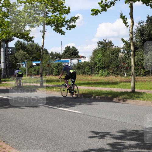 10.08.2025 - GEWOBA Citytriathlon Bremen Yannick Fuchs http://msf.ph/oto/8574404 10.08.2025 14:14:01 Radfahren  meine-sportfotos.de