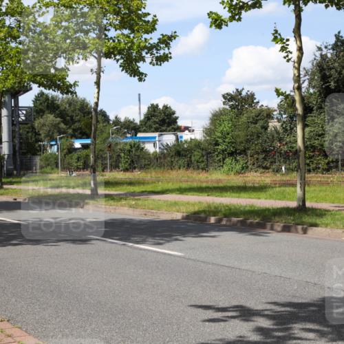 10.08.2025 - GEWOBA Citytriathlon Bremen Yannick Fuchs http://msf.ph/oto/8574488 10.08.2025 14:14:44 Radfahren 37, 68, 77, 82, 93, 96, 105, 113, 143 meine-sportfotos.de