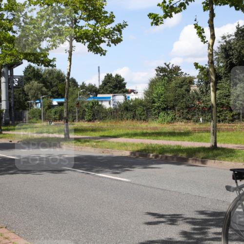 10.08.2025 - GEWOBA Citytriathlon Bremen Yannick Fuchs http://msf.ph/oto/8574636 10.08.2025 14:16:07 Radfahren 2, 23, 24, 38, 43, 46, 62, 65, 92, 129, 271 meine-sportfotos.de