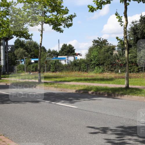 10.08.2025 - GEWOBA Citytriathlon Bremen Yannick Fuchs http://msf.ph/oto/8574649 10.08.2025 14:16:11 Radfahren 2, 23, 24, 38, 43, 46, 48, 62, 65, 92, 129 meine-sportfotos.de