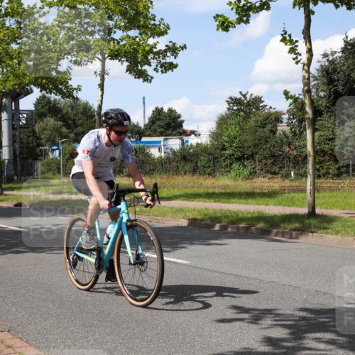 10.08.2025 - GEWOBA Citytriathlon Bremen Yannick Fuchs http://msf.ph/oto/8574661 10.08.2025 14:16:16 Radfahren 2, 23, 24, 38, 46, 48, 57, 62, 63, 65, 92, 144 meine-sportfotos.de