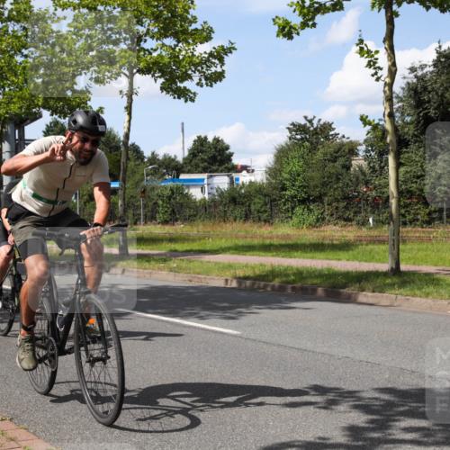 10.08.2025 - GEWOBA Citytriathlon Bremen Yannick Fuchs http://msf.ph/oto/8574717 10.08.2025 14:16:35 Radfahren 31, 57, 63, 64, 121, 144, 152, 173 meine-sportfotos.de