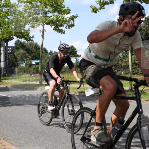 10.08.2025 - GEWOBA Citytriathlon Bremen Yannick Fuchs http://msf.ph/oto/8574718 10.08.2025 14:16:35 Radfahren 31, 57, 63, 64, 121, 144, 152, 173 meine-sportfotos.de
