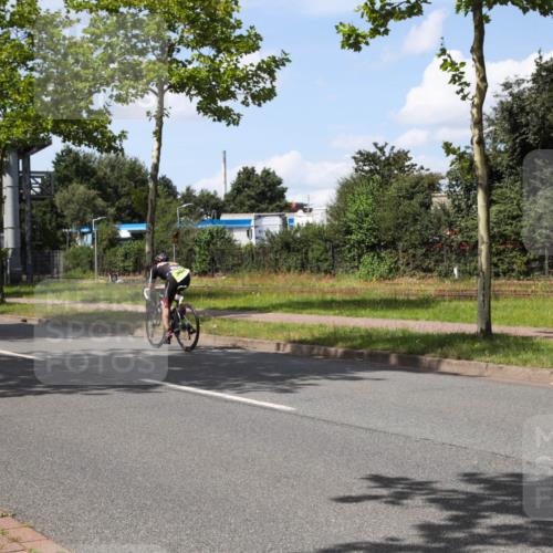 10.08.2025 - GEWOBA Citytriathlon Bremen Yannick Fuchs http://msf.ph/oto/8574724 10.08.2025 14:16:37 Radfahren 31, 57, 63, 64, 121, 144, 152, 173 meine-sportfotos.de