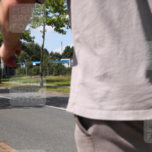 10.08.2025 - GEWOBA Citytriathlon Bremen Yannick Fuchs http://msf.ph/oto/8574756 10.08.2025 14:16:47 Radfahren 20, 32, 41 meine-sportfotos.de