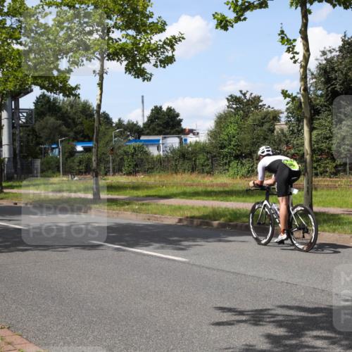10.08.2025 - GEWOBA Citytriathlon Bremen Yannick Fuchs http://msf.ph/oto/8574811 10.08.2025 14:17:53 Radfahren 51, 91, 240, 263 meine-sportfotos.de