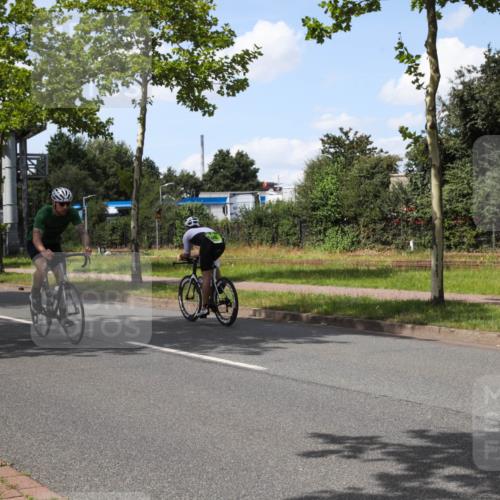 10.08.2025 - GEWOBA Citytriathlon Bremen Yannick Fuchs http://msf.ph/oto/8574813 10.08.2025 14:17:54 Radfahren 51, 91, 240, 263 meine-sportfotos.de