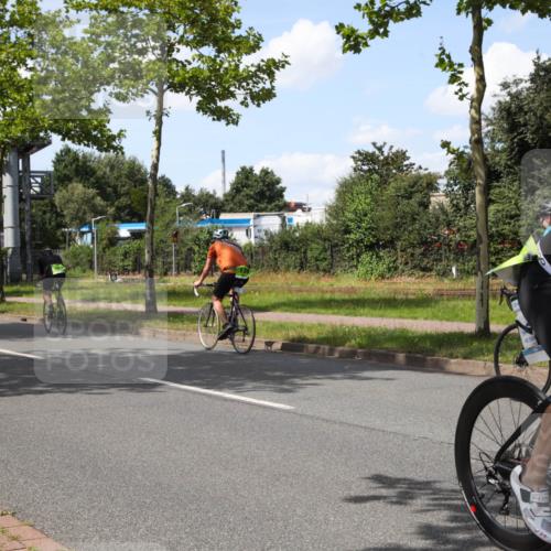 10.08.2025 - GEWOBA Citytriathlon Bremen Yannick Fuchs http://msf.ph/oto/8574847 10.08.2025 14:18:07 Radfahren 51, 91, 214, 240, 263, 295 meine-sportfotos.de