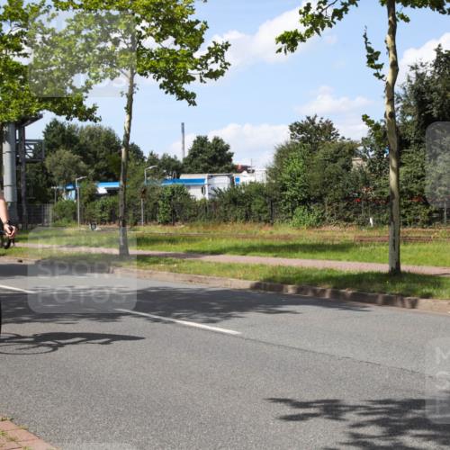 10.08.2025 - GEWOBA Citytriathlon Bremen Yannick Fuchs http://msf.ph/oto/8574924 10.08.2025 14:19:17 Radfahren 124, 126, 139, 162, 201, 227, 239, 254 meine-sportfotos.de