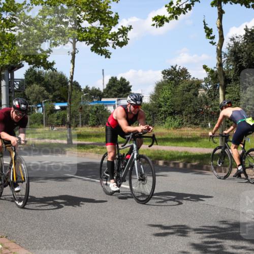 10.08.2025 - GEWOBA Citytriathlon Bremen Yannick Fuchs http://msf.ph/oto/8574934 10.08.2025 14:19:23 Radfahren 84, 124, 126, 162, 201, 227, 239, 254 meine-sportfotos.de