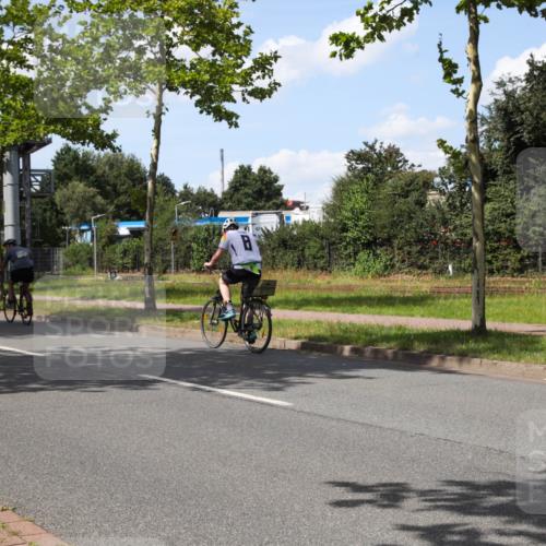 10.08.2025 - GEWOBA Citytriathlon Bremen Yannick Fuchs http://msf.ph/oto/8574948 10.08.2025 14:19:27 Radfahren 84, 124, 126, 162, 201, 227, 239, 254 meine-sportfotos.de