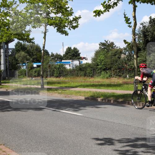 10.08.2025 - GEWOBA Citytriathlon Bremen Yannick Fuchs http://msf.ph/oto/8574967 10.08.2025 14:19:38 Radfahren 59, 84, 170, 174, 287 meine-sportfotos.de