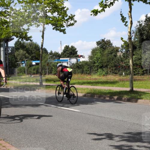 10.08.2025 - GEWOBA Citytriathlon Bremen Yannick Fuchs http://msf.ph/oto/8574988 10.08.2025 14:19:50 Radfahren 36, 59, 170, 174, 287 meine-sportfotos.de