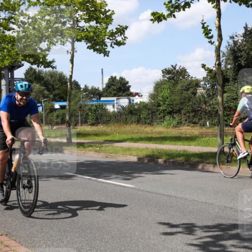 10.08.2025 - GEWOBA Citytriathlon Bremen Yannick Fuchs http://msf.ph/oto/8575026 10.08.2025 14:20:33 Radfahren 11, 28, 29, 35, 67, 69, 80, 216, 229, 274, 281 meine-sportfotos.de