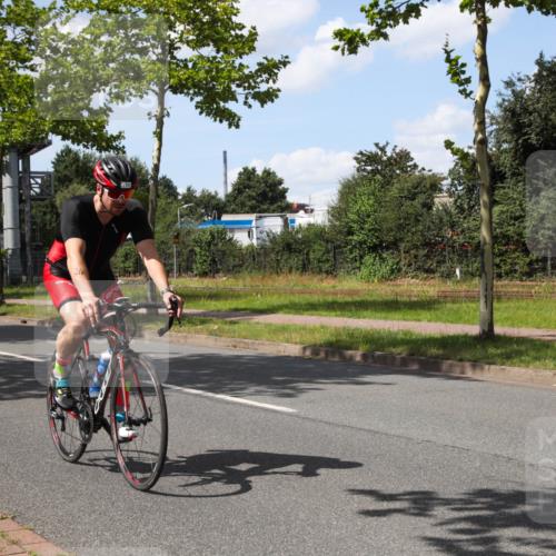10.08.2025 - GEWOBA Citytriathlon Bremen Yannick Fuchs http://msf.ph/oto/8575041 10.08.2025 14:20:45 Radfahren 11, 28, 56, 61, 67, 69, 73, 110, 145, 157, 216, 229, 272, 274, 281, 312 meine-sportfotos.de