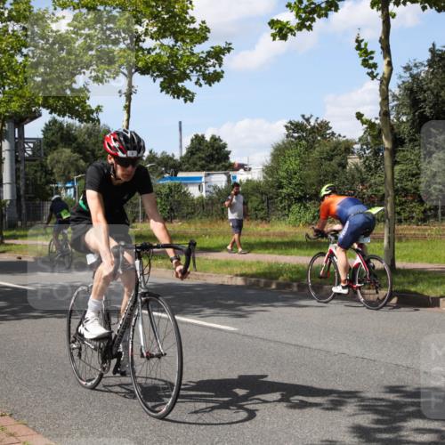 10.08.2025 - GEWOBA Citytriathlon Bremen Yannick Fuchs http://msf.ph/oto/8575074 10.08.2025 14:21:12 Radfahren 6, 19, 191, 266 meine-sportfotos.de