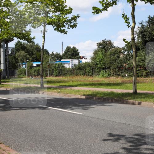 10.08.2025 - GEWOBA Citytriathlon Bremen Yannick Fuchs http://msf.ph/oto/8575141 10.08.2025 14:22:00 Radfahren 109, 160, 211, 224, 253, 258, 283 meine-sportfotos.de