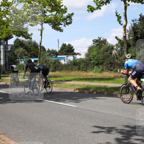 10.08.2025 - GEWOBA Citytriathlon Bremen Yannick Fuchs http://msf.ph/oto/8575153 10.08.2025 14:22:05 Radfahren 109, 160, 215, 224, 253, 258, 283 meine-sportfotos.de