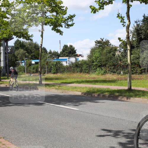 10.08.2025 - GEWOBA Citytriathlon Bremen Yannick Fuchs http://msf.ph/oto/8575174 10.08.2025 14:22:17 Radfahren 109, 186, 215, 217, 224, 253, 258, 262 meine-sportfotos.de