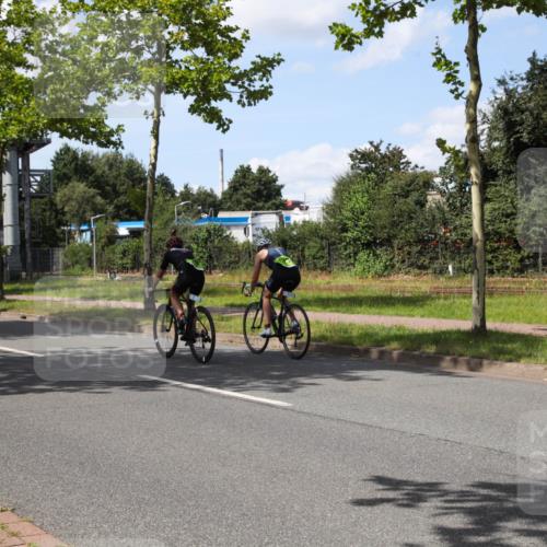 10.08.2025 - GEWOBA Citytriathlon Bremen Yannick Fuchs http://msf.ph/oto/8575177 10.08.2025 14:22:18 Radfahren 109, 186, 215, 217, 224, 253, 258, 262 meine-sportfotos.de