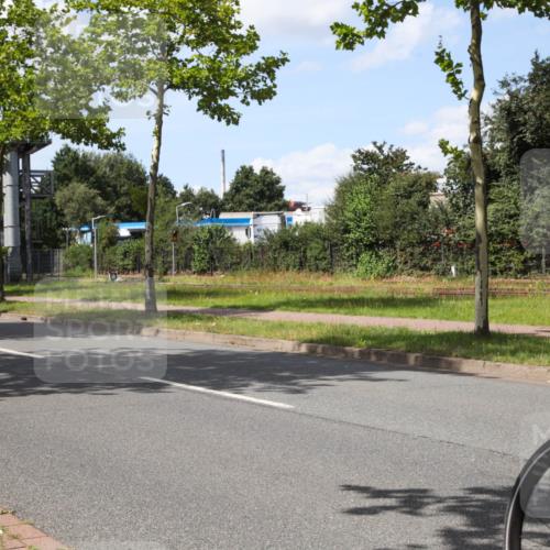 10.08.2025 - GEWOBA Citytriathlon Bremen Yannick Fuchs http://msf.ph/oto/8575193 10.08.2025 14:22:25 Radfahren 109, 186, 215, 217, 242, 259, 262 meine-sportfotos.de