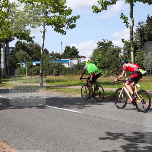 10.08.2025 - GEWOBA Citytriathlon Bremen Yannick Fuchs http://msf.ph/oto/8575205 10.08.2025 14:22:37 Radfahren 86, 204, 217, 242, 259, 262, 297 meine-sportfotos.de