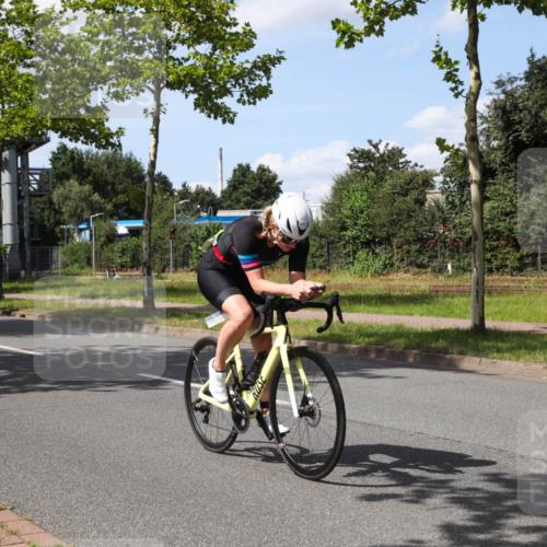 10.08.2025 - GEWOBA Citytriathlon Bremen Yannick Fuchs http://msf.ph/oto/8575237 10.08.2025 14:23:13 Radfahren 154, 163, 200, 209, 213, 222, 225, 246, 249, 288, 423, 431, 478, 480 meine-sportfotos.de
