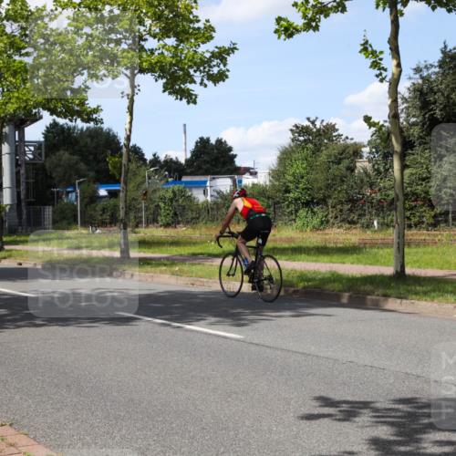 10.08.2025 - GEWOBA Citytriathlon Bremen Yannick Fuchs http://msf.ph/oto/8575300 10.08.2025 14:23:48 Radfahren 128, 158, 205, 221, 234 meine-sportfotos.de
