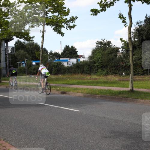 10.08.2025 - GEWOBA Citytriathlon Bremen Yannick Fuchs http://msf.ph/oto/8575333 10.08.2025 14:24:02 Radfahren 221 meine-sportfotos.de