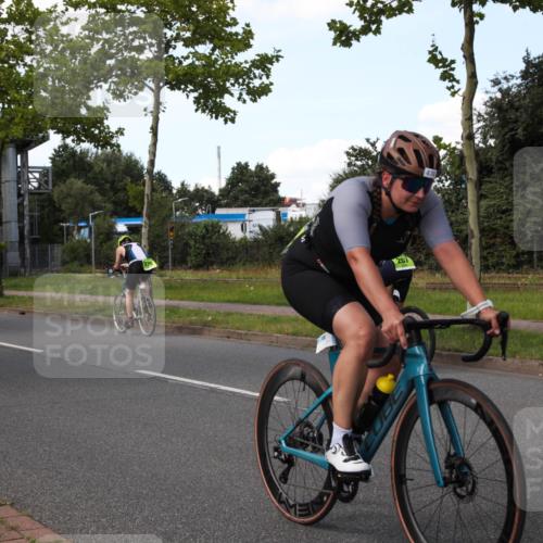 10.08.2025 - GEWOBA Citytriathlon Bremen Yannick Fuchs http://msf.ph/oto/8575340 10.08.2025 14:24:18 Radfahren 169, 436, 474 meine-sportfotos.de