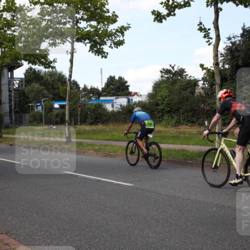 10.08.2025 - GEWOBA Citytriathlon Bremen Yannick Fuchs http://msf.ph/oto/8575344 10.08.2025 14:24:24 Radfahren 3, 169, 436, 474 meine-sportfotos.de