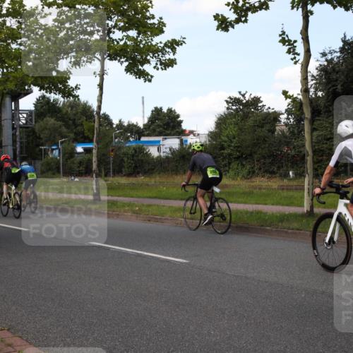 10.08.2025 - GEWOBA Citytriathlon Bremen Yannick Fuchs http://msf.ph/oto/8575346 10.08.2025 14:24:25 Radfahren 3, 169, 436, 474 meine-sportfotos.de