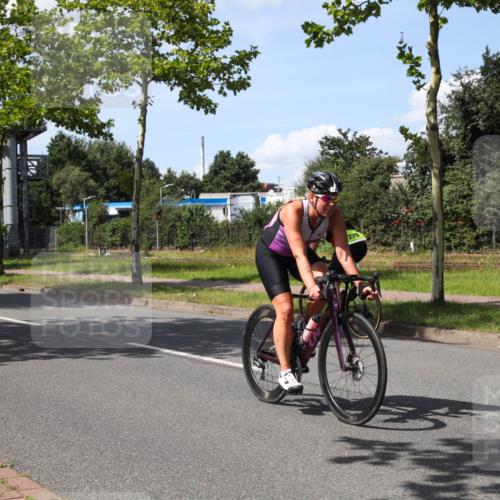 10.08.2025 - GEWOBA Citytriathlon Bremen Yannick Fuchs http://msf.ph/oto/8575388 10.08.2025 14:25:22 Radfahren 49, 85, 208, 267, 270, 323, 326, 336, 462, 479 meine-sportfotos.de